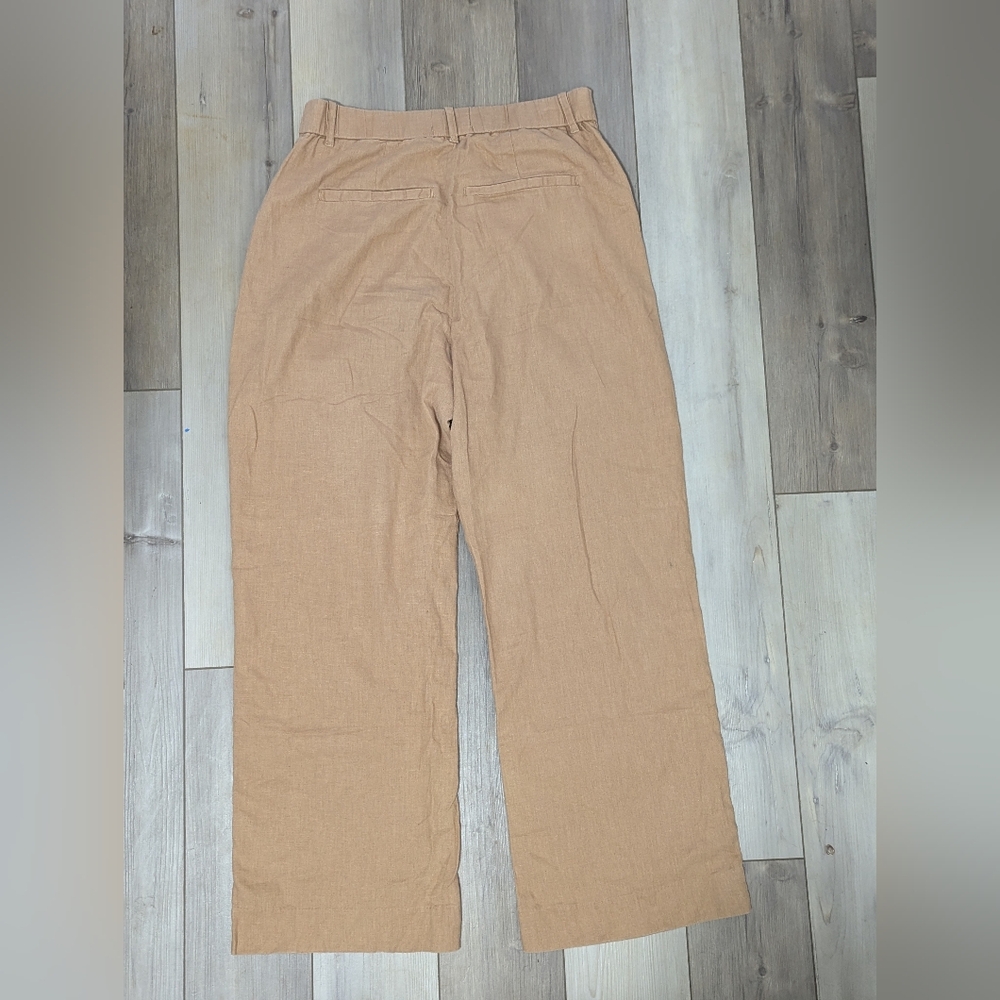 Abercrombie & Fitch Linen-Blend Pants in Light Brown - Picture 2 of 8